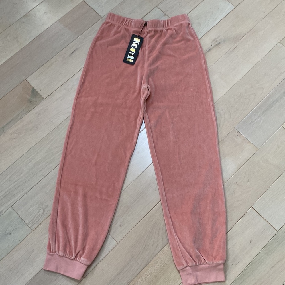 Suzie Kondi slim track pants salmon size medium